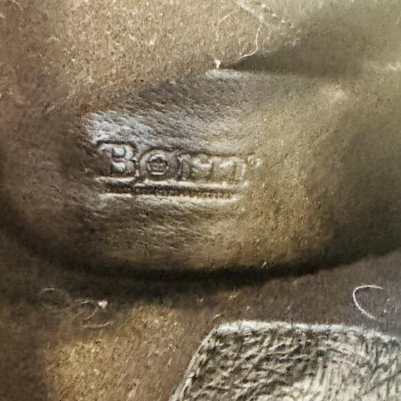 Born Boots Womens 8 Black Leather Ankle Booties Heeled Round Toe Zip Comfort - Picture 9 of 11